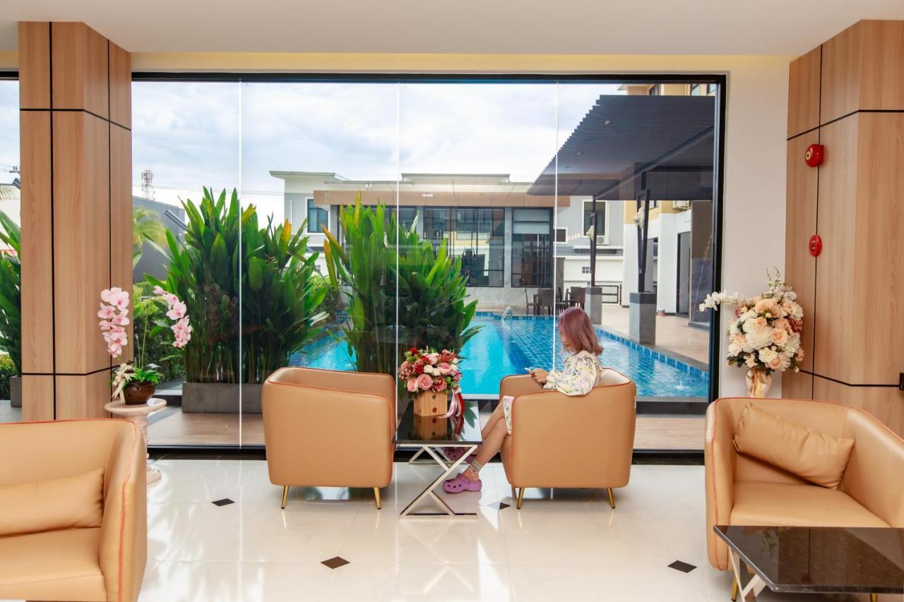 Siri Hotel Lumphun Ban Pa Daet Ngoại thất bức ảnh