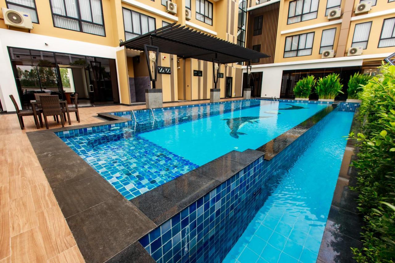 Siri Hotel Lumphun Ban Pa Daet Ngoại thất bức ảnh