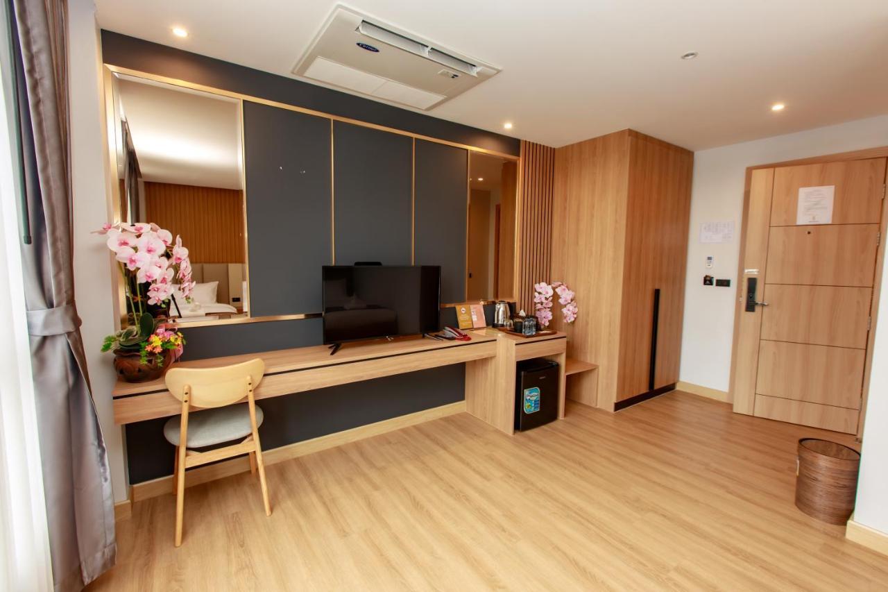 Siri Hotel Lumphun Ban Pa Daet Ngoại thất bức ảnh