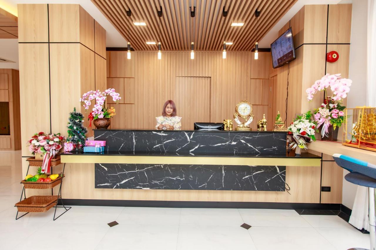 Siri Hotel Lumphun Ban Pa Daet Ngoại thất bức ảnh