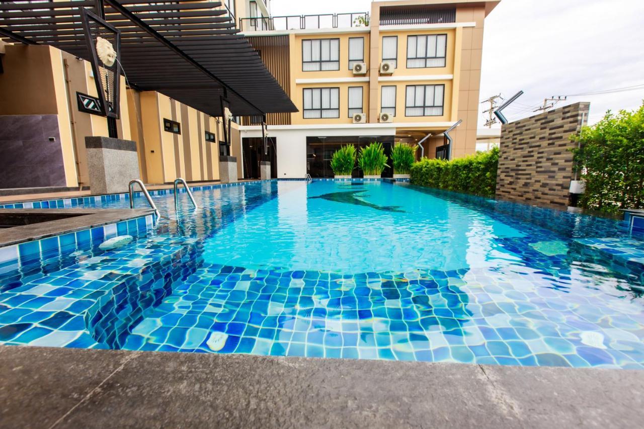 Siri Hotel Lumphun Ban Pa Daet Ngoại thất bức ảnh