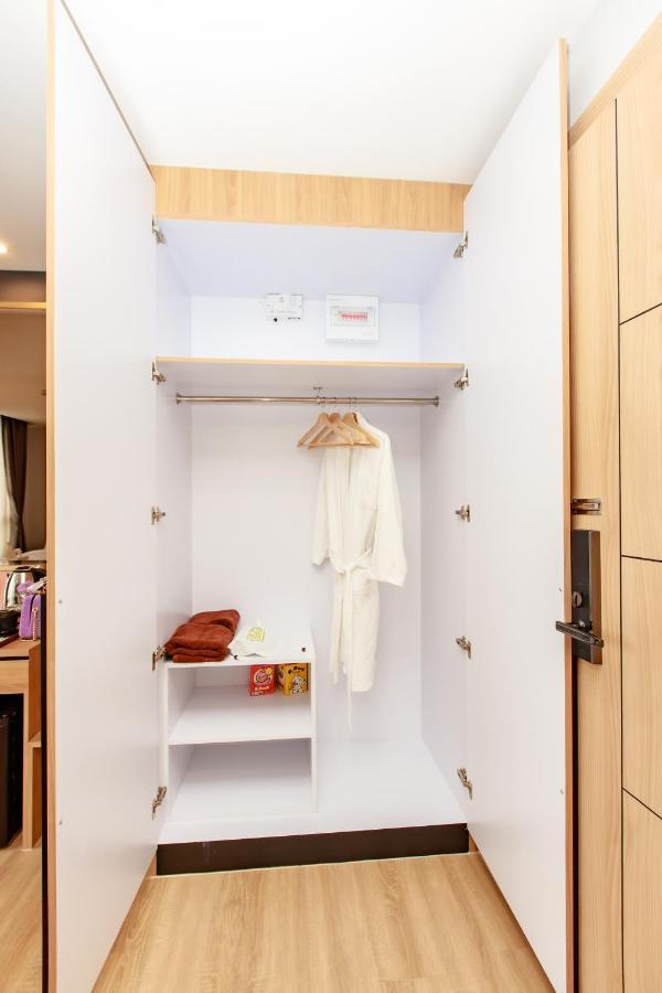 Siri Hotel Lumphun Ban Pa Daet Ngoại thất bức ảnh