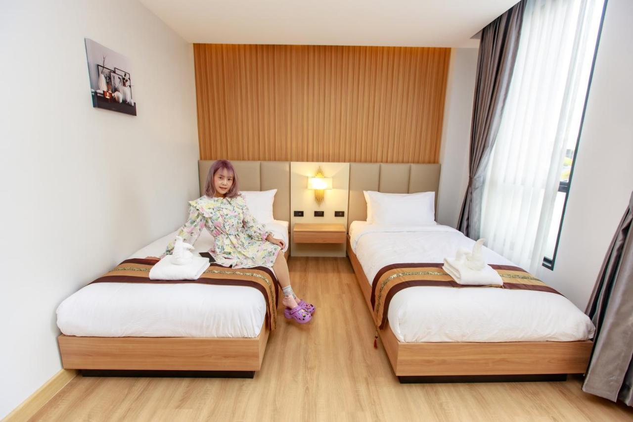 Siri Hotel Lumphun Ban Pa Daet Ngoại thất bức ảnh